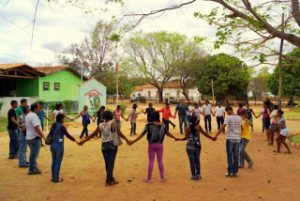 Ode a Diversidade: Basta existir para se ser completo.